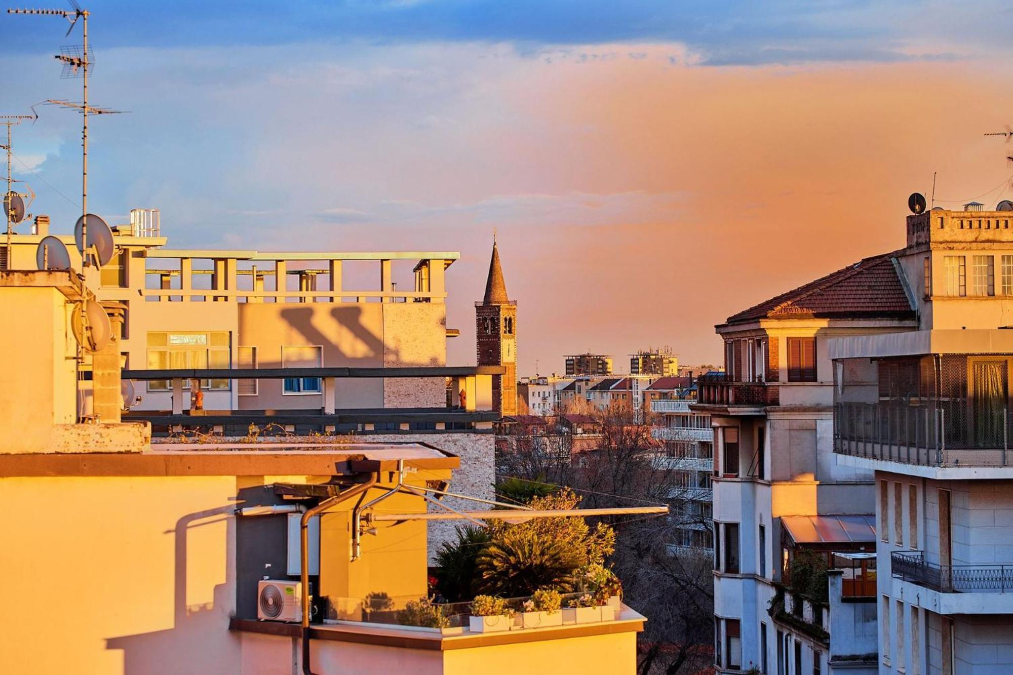 Sant'Ambrogio Charme Apartment Milan Luaran gambar