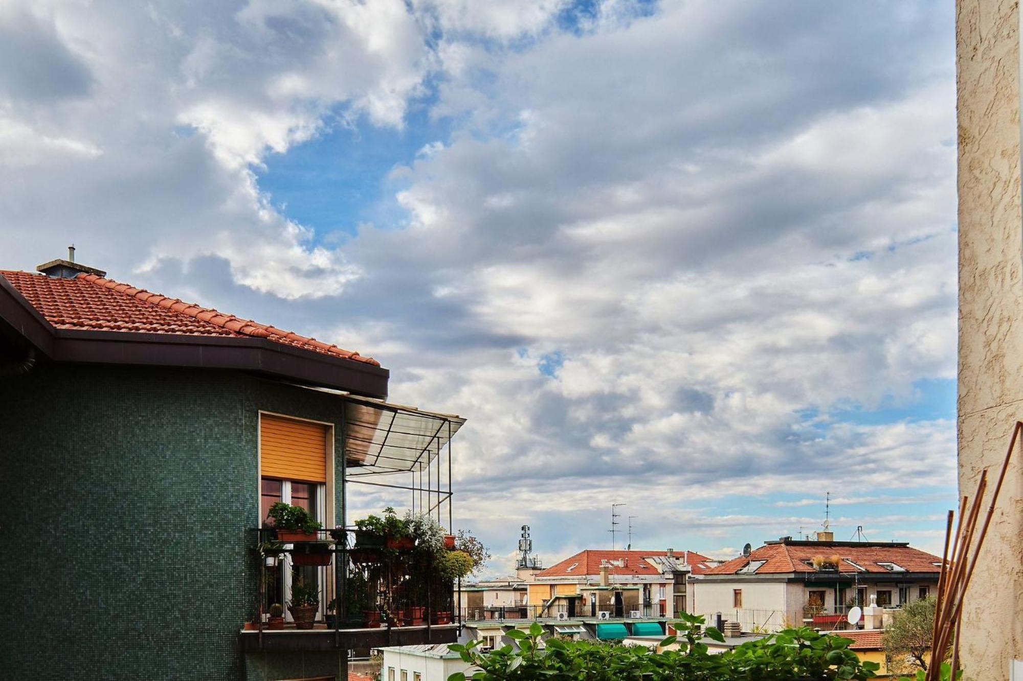 Sant'Ambrogio Charme Apartment Milan Luaran gambar